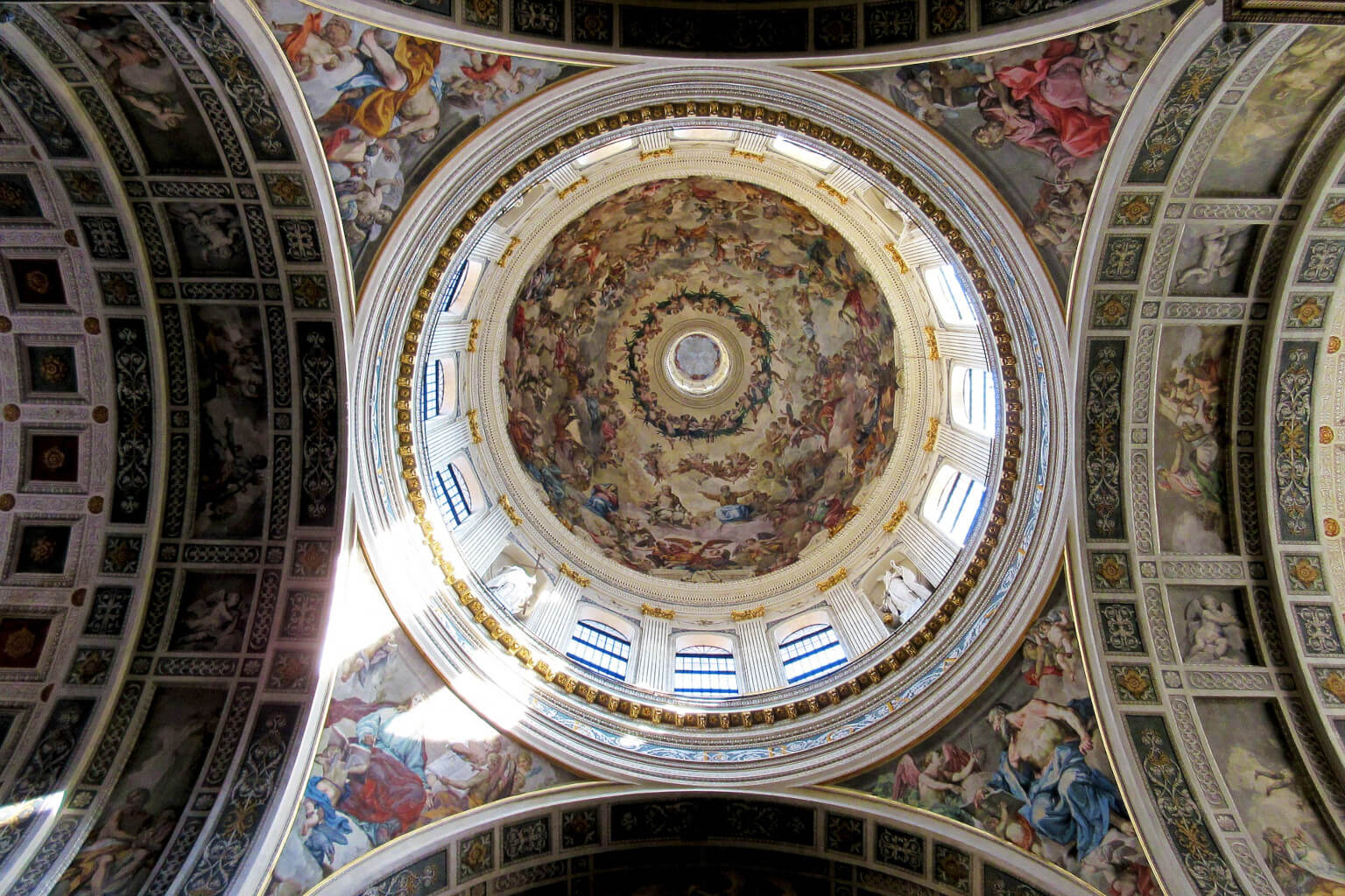 Cose da fare e vedere a Mantova: Basilica di Sant'Andrea nel centro storico